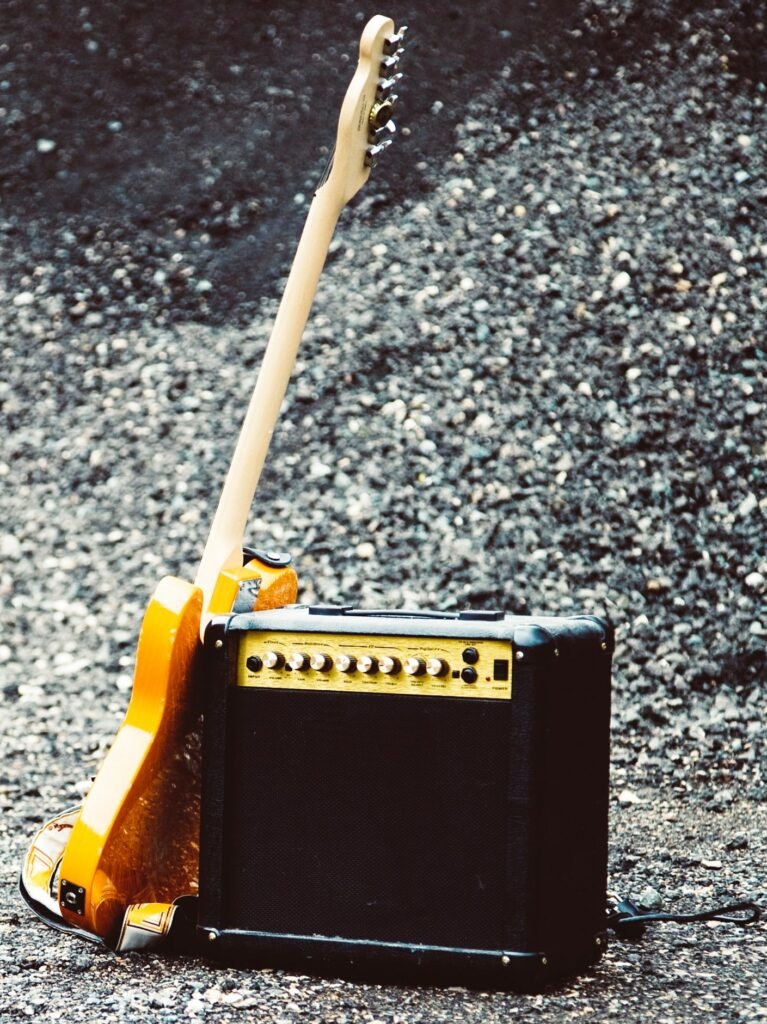 guitar practice amplifier